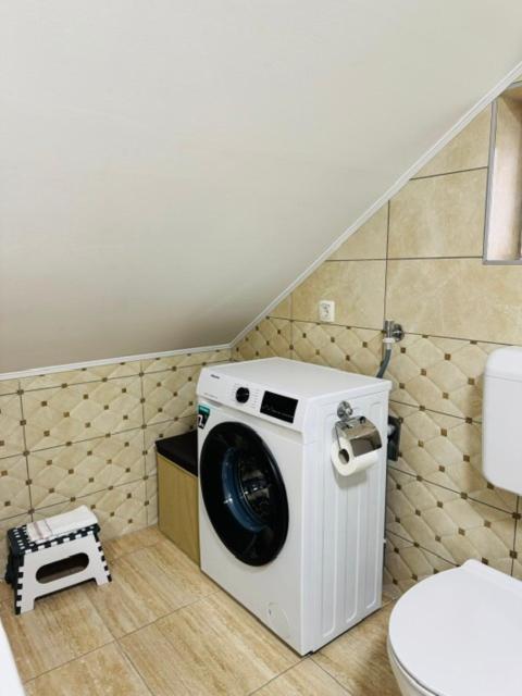 Apartments Paradise Licko Petrovo Selo Ngoại thất bức ảnh